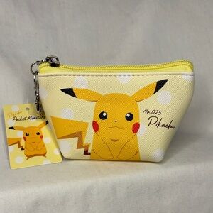 Pikachu Pokemon Triangle Mini Pouch Japanese Nintendo